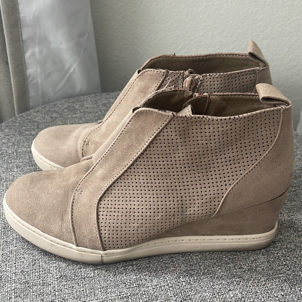 Booties - Picture 3 of 3